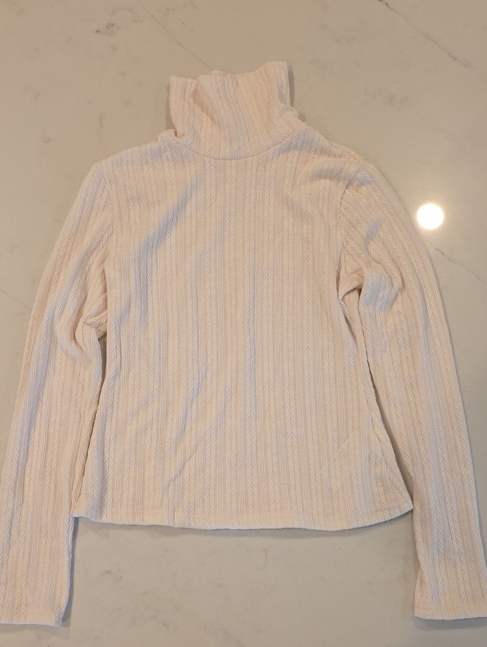 NWOT Women's Cream Cable-Knit Turtleneck Sweater